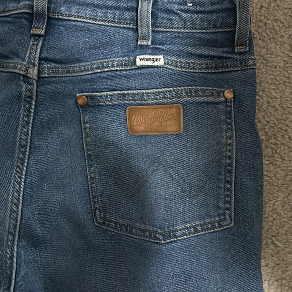 Wrangler Wild West crop - Picture 3 of 4